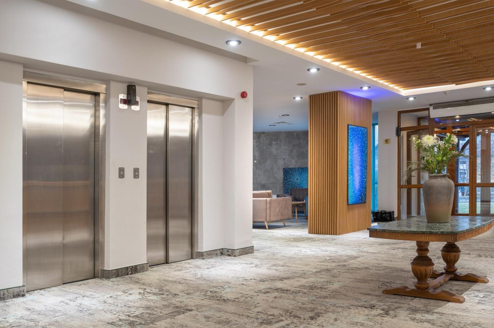 Coliving Bansko, The Social Hotel By Networking Premium Exterior photo