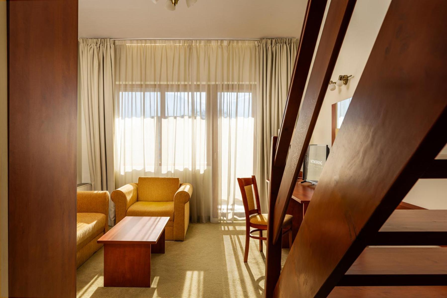 Coliving Bansko, The Social Hotel By Networking Premium Exterior photo